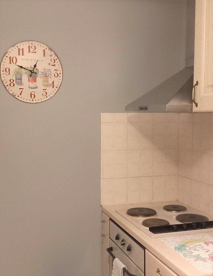 Beautiful Apartment In Koukaki! เอเธนส์ ภายนอก รูปภาพ
